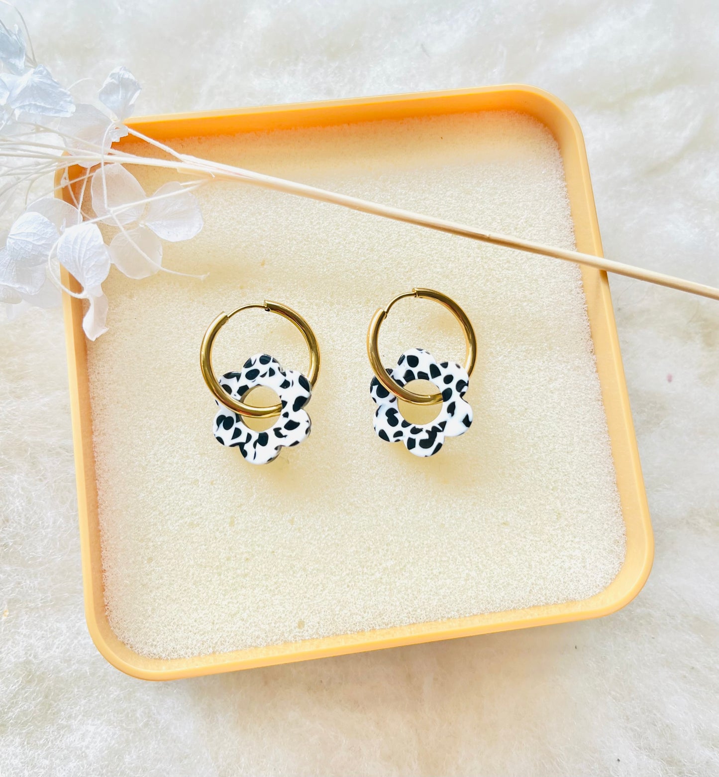 Boucles d'oreilles ESTAGNOTS - Créoles simples