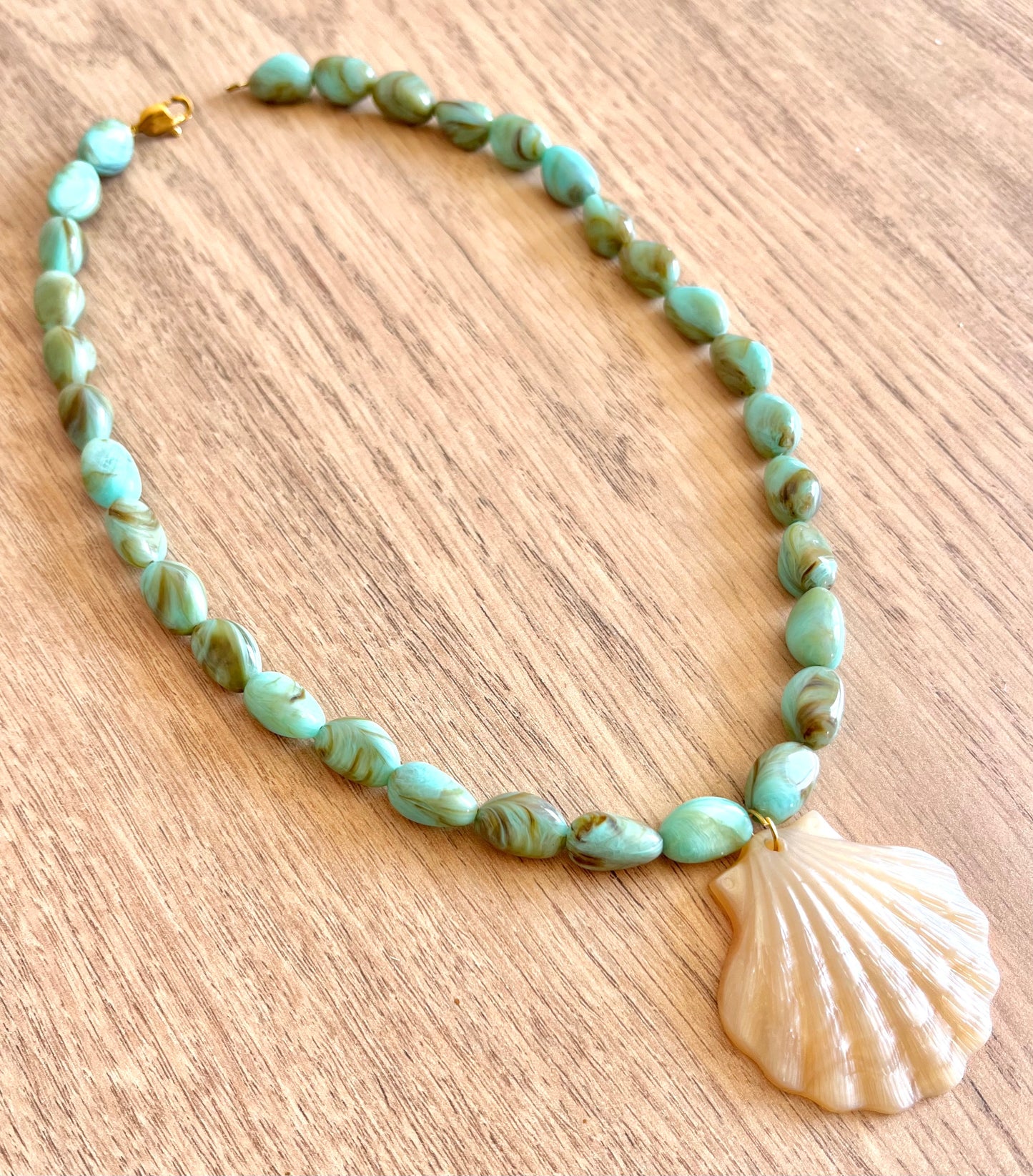 Collier turquoise marbré coquillage ✨