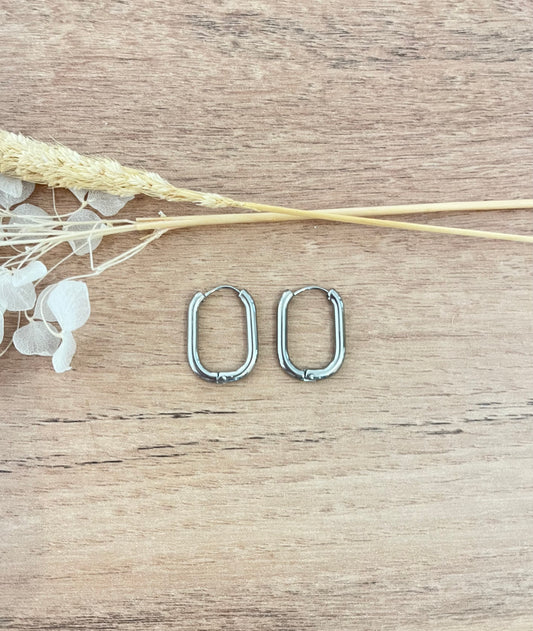 Boucles d’oreilles Créoles argentées ovales